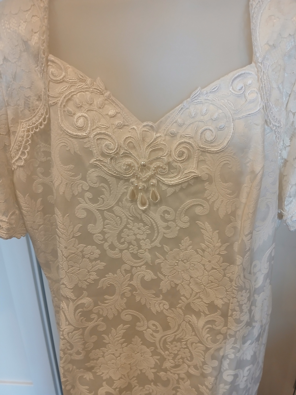 Scott McClintock White Lace Dress